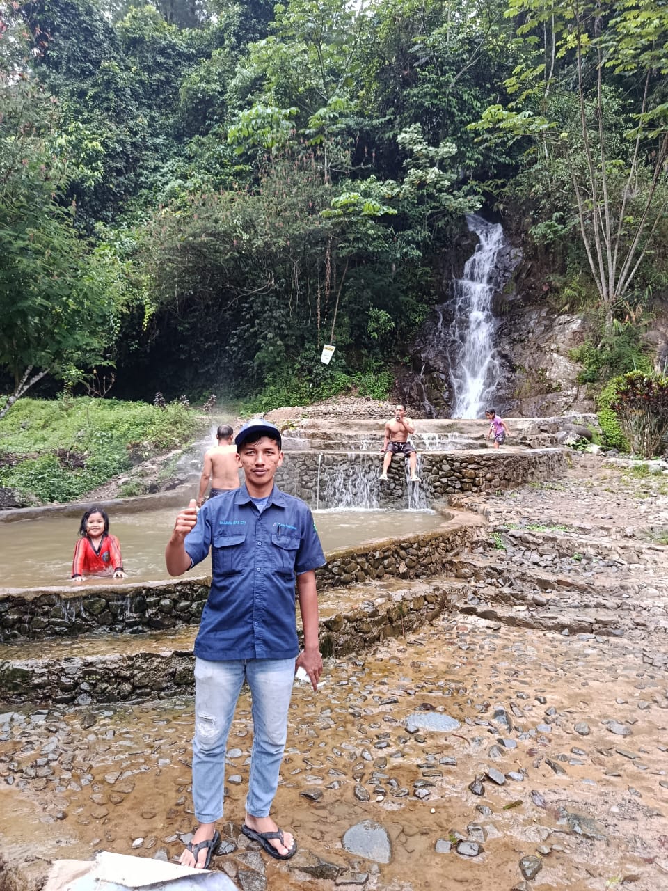 b264b885-8c1d-440d-8745-04ad2e2534ec